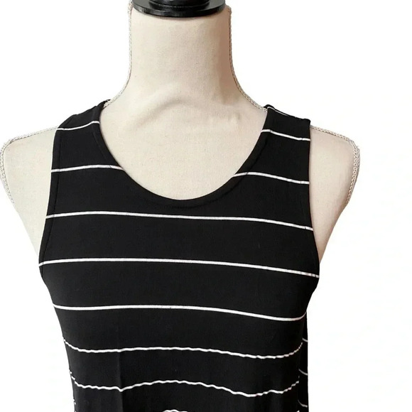 Alembika Polka Dot Stripe Mixed Media Tunic Top Black White Sleeveless Sz 2 / M - Picture 2 of 13